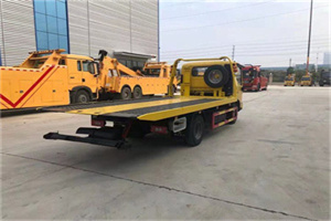 五指山非事故拖车