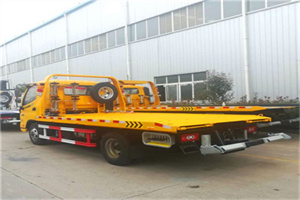 五指山附近拖车救援搭电